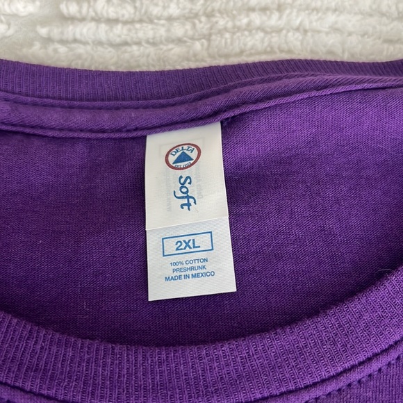 Delta Soft New Purple Birthday Girl Barbie Graphic Tee Size 2XX, 💯 % Cotton!NWT - Picture 3 of 8